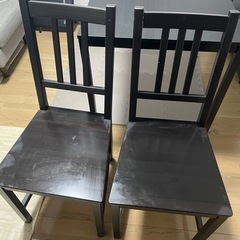 IKEA ダイニングテーブル　椅子x2の画像