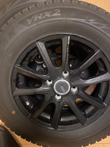 14インチ スタッドレスタイヤ ４本セット ブリジストンVRX２　１７５/７０/R１４ バリ溝！