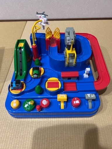 値下げしました❣️学研　トーマス　レッツゴー大冒険！