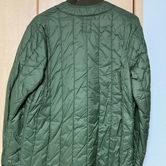 【受渡完了】ライトダウン　メンズLサイズ　モスグリーンの画像