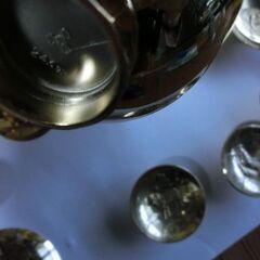 ●大量20点、●珍しい大金杯約25ｃｍあります（裏に社名記載有1点）他は菊の御門、来年の干支他、２４KGP,、撮影に反射して映像は見ずらいですが、状態は良、★お手数をおかけします、プロフィール必読ですの画像