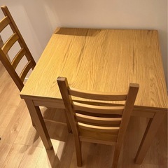IKEA伸びるダイニングテーブルセット