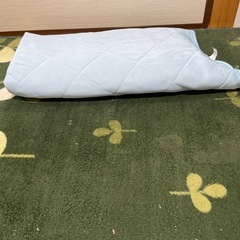 敷きパットです