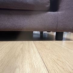 足付き　3人がけソファ　　の画像