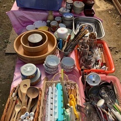 【12/8〜22日限定】食器詰め放題500円　お鍋やキッチンツー...
