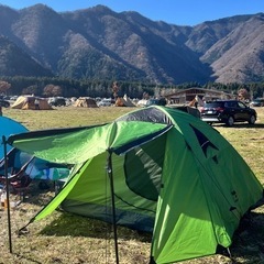 テントキャンプ2人の画像