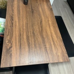 【解体可能】ダイニングテーブル、椅子
