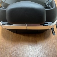 リアボックスの画像