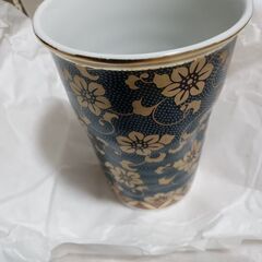 九谷焼ペアフリーカップ　鉄仙文　未使用の画像