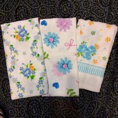 厚木方面🆗Flowerフェイスtowel３枚組