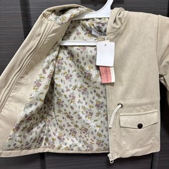 新品🌟ベビー 女の子用 アウター90cmの画像