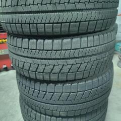 スタッドレス　225/45r18