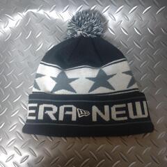 防寒【NEWERA】ニューエラ星柄ニット帽