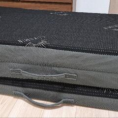美品 GOKUMINマットレス セミダブルの画像