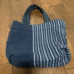 リバーシブルバッグの画像