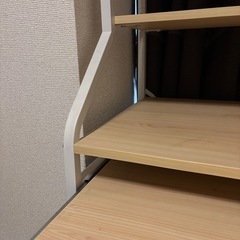 シェルフ付きデスク
の画像