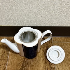 最終お値下げ！Francfranc フランフラン  ティーポットの画像