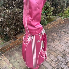 レディースadidas ゴルフキャディーバック　1、5、Pのクラ...