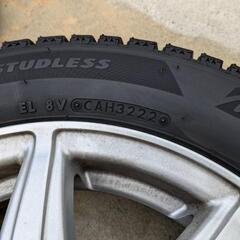 スタッドレスタイヤ4本セット　ブリザック　ホイールつきの画像