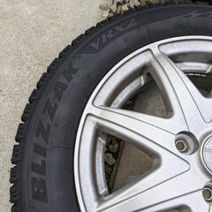 スタッドレスタイヤ4本セット　ブリザック　ホイールつきの画像