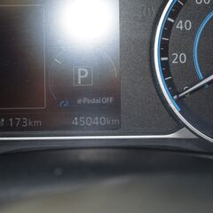 日産リーフ　　2018年式の画像