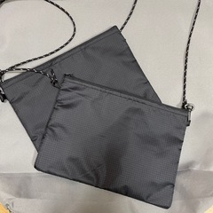 黒サコッシュ×2