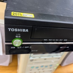 中古●東芝/TOSHIBA●DVD/ビデオレコーダー SD-V800 VHS/DVD一体型ビデオデッキ の画像