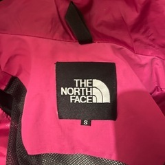 North faceノースフェイス　元値3万マウンテンパーカーの画像