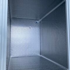お譲り先決まりました！冷凍庫　105L　エレクトロラックスECB105 ホワイトの画像