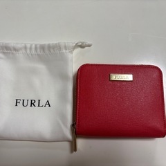 フルラ　財布　二つ折　クリスマス　プレゼント