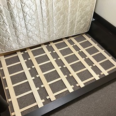 セミダブルローベッド　ベッドフレーム・すのこ（マットレスなし）の画像