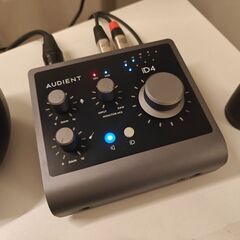 AUDIENT iD4mkII オーディオインターフェイス