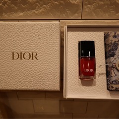 【非売品】Christian  Dior、ポリッシュとリップ