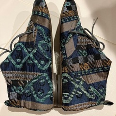 FOREVER21 パッチワーク柄ブーティ グリーン＆ネイビー系　23cmの画像