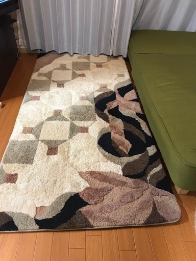 幾何学模様の廊下用マット 約140cm x 70cm