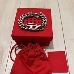 DIESELブレスレット
