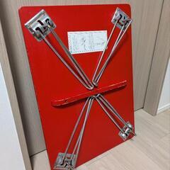 折りたたみ式カジュアルテーブルの画像