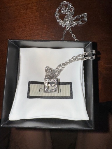 グッチ　キューブ　ネックレス