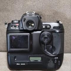ニコン D1Hの画像