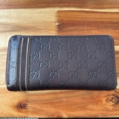 人気のGUCCI！長財布

