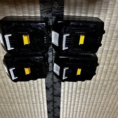 決まりました　
マキタ　バッテリー
