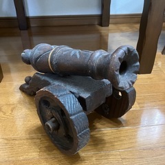 大砲のインテリア木製の画像