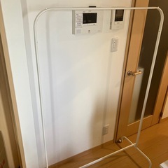 IKEA　ハンガーラック