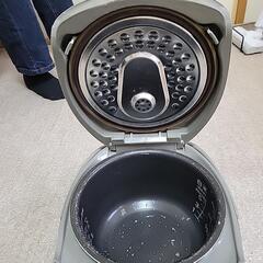 中古炊飯器の画像