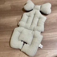 ベビーカーシート　グレー　新生児から　