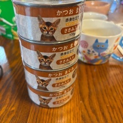 猫ちゃん　缶詰4個