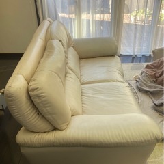 2人掛けソファーの画像