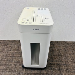 【アイリスオーヤマ】シュレッダー PS8HMI A4対応 8枚細...