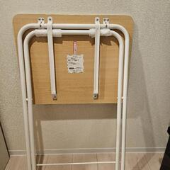 ミニテーブルの画像