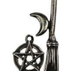 AzureGreen: 魔女のほうき三日月五芒星 Witch's...